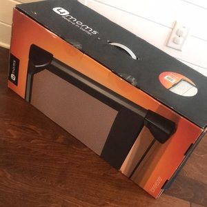 4moms® Breeze® GO Playard in Grey only used once